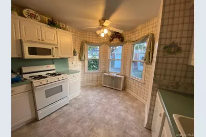 10 Purdy, Rockville Centre, NY 11570 - Photo 7