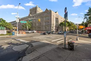 139-39 35th Ave, Flushing, NY 11354 - Photo 21