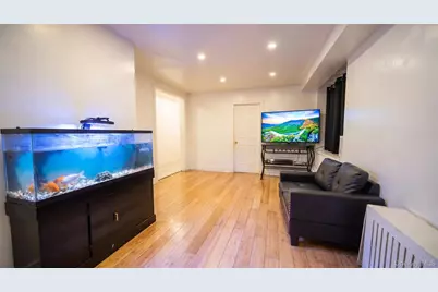 942 Tilden Street, Bronx, NY 10469 - Photo 7