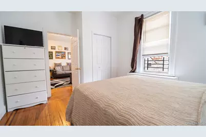 942 Tilden Street, Bronx, NY 10469 - Photo 19