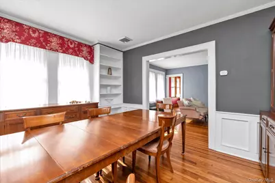 238 Burtis Avenue, Rockville Centre, NY 11570 - Photo 5