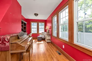238 Burtis Ave, Rockville Centre, NY 11570 - Photo 13