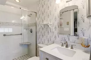 299 Cardiff Ct, Ridge, NY 11961 - Photo 33