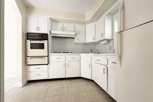 1941 Yates Ave, Bronx, NY 10461 - Photo 11