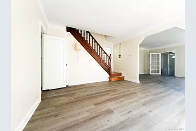 1941 Yates Avenue, Bronx, NY 10461 - Photo 9