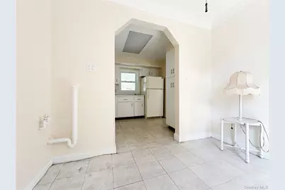 1941 Yates Avenue, Bronx, NY 10461 - Photo 13