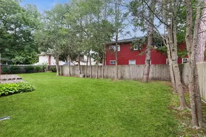 2769 Pond Road, Ronkonkoma, NY 11779 - Photo 17