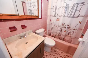 1087 Esther St, Franklin Square, NY 11010 - Photo 7