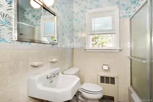 211 Wellington Rd, Garden City, NY 11530 - Photo 15
