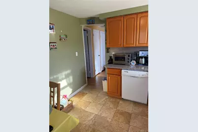 222 Colonial Avenue #2nd Fl, Williston Park, NY 11596 - Photo 13