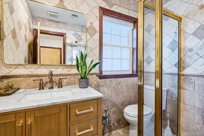 77 Jefferson Avenue, Roslyn Heights, NY 11577 - Photo 27