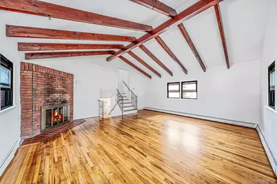 276 Deauville Boulevard, Copiague, NY 11726 - Photo 3
