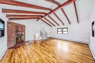 276 Deauville Blvd, Copiague, NY 11726 - Photo 3