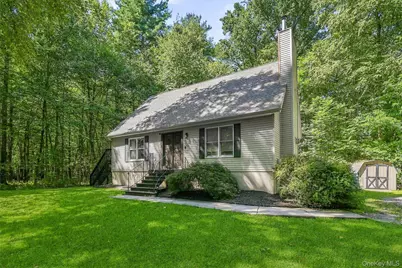 129 Dubois Street, Pine Bush, NY 12566 - Photo 5