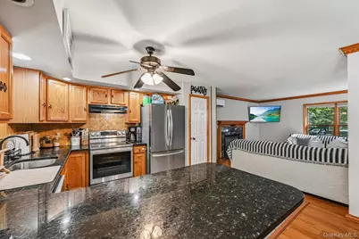 129 Dubois Street, Pine Bush, NY 12566 - Photo 17
