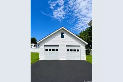 39 Cleveland Street, Patchogue, NY 11772 - Photo 7