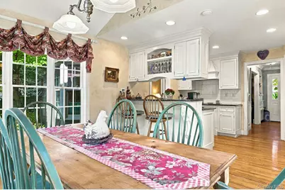 25 W Scudder Place, Northport, NY 11768 - Photo 13