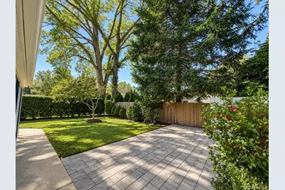 60 Topland Road, White Plains, NY 10605 - Photo 23