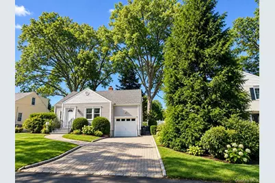 60 Topland Road, White Plains, NY 10605 - Photo 3