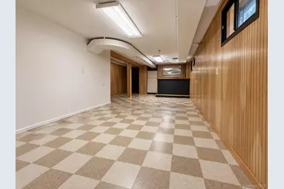 60 Topland Road, White Plains, NY 10605 - Photo 19