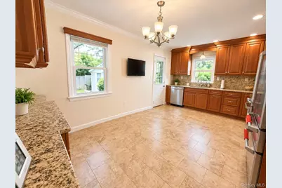 60 Topland Road, White Plains, NY 10605 - Photo 7