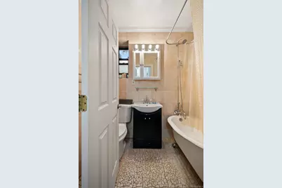 7607 Ditmars Boulevard #1C, East Elmhurst, NY 11370 - Photo 7