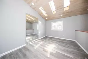 24 Wood Ln, Levittown, NY 11756 - Photo 13