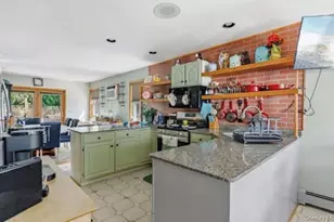 277 Smith Rd, Shirley, NY 11967 - Photo 11