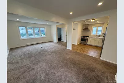 25401 Pembroke Avenue #Ground Duplex, Little Neck, NY 11362 - Photo 5