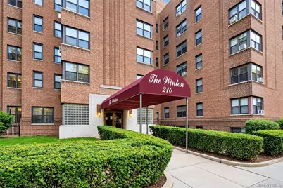 210 Martine Avenue #5L, White Plains, NY 10601 - Photo 1