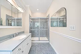 90 Golden Spruce Dr, Calverton, NY 11933 - Photo 23