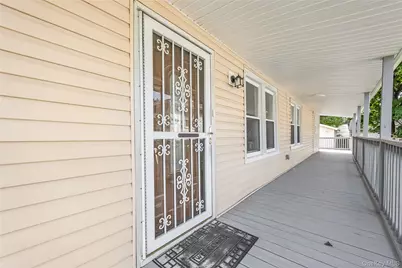 54 W Marshall Street, Hempstead, NY 11550 - Photo 21