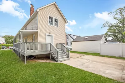 54 W Marshall Street, Hempstead, NY 11550 - Photo 23