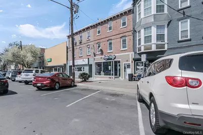 370 Broadway #3, Newburgh, NY 12550 - Photo 1