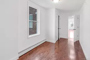 370 Broadway, Newburgh, NY 12550 - Photo 13