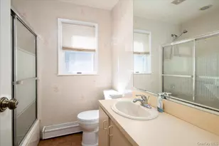 10 Seneca Dr, Massapequa, NY 11758 - Photo 15