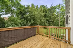 809 Fairway Ct, New Windsor, NY 12553 - Photo 37