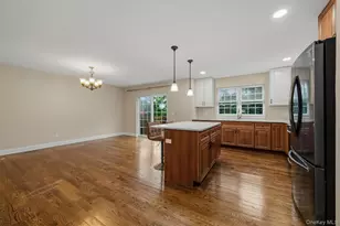 809 Fairway Ct, New Windsor, NY 12553 - Photo 17