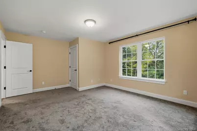 809 Fairway Court, New Windsor, NY 12553 - Photo 29