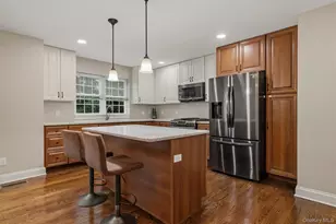 809 Fairway Ct, New Windsor, NY 12553 - Photo 11
