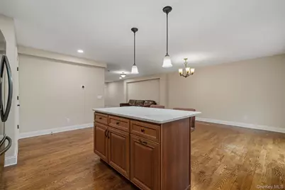 809 Fairway Court, New Windsor, NY 12553 - Photo 15