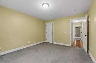 809 Fairway Ct, New Windsor, NY 12553 - Photo 31