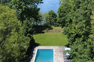 7 Cedar Ln, Glen Cove, NY 11542 - Photo 23