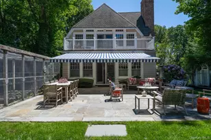 7 Cedar Ln, Glen Cove, NY 11542 - Photo 19