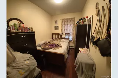 104-28 Jamaica Avenue, Richmond Hill, NY 11418 - Photo 5