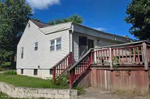 6 Poplar St, Poughkeepsie, NY 12601 - Photo 7
