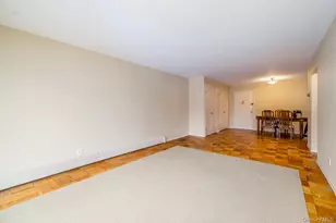 90 South Park, Rockville Centre, NY 11570 - Photo 7