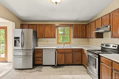 47 Jean Drive, Cortlandt Manor, NY 10567 - Photo 5