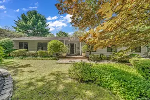 20 Old Route 25A, Northport, NY 11768 - Photo 9