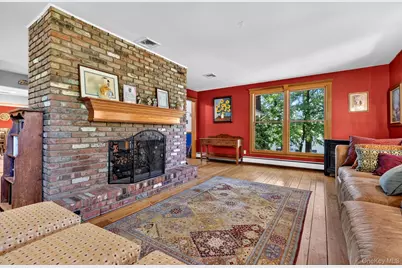 6 Scenic Drive, Suffern, NY 10901 - Photo 5